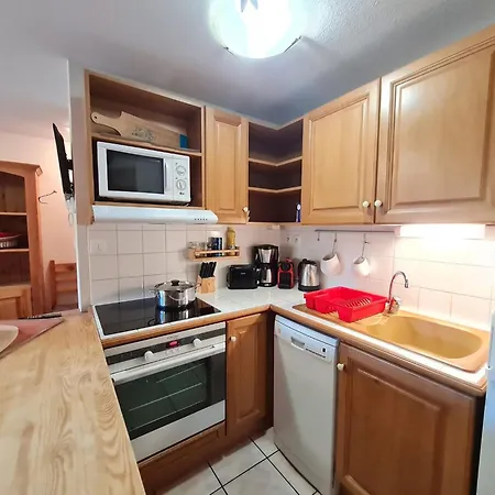 Apartment Balcons Des Pistes C By Interhome Les Deux Alpes